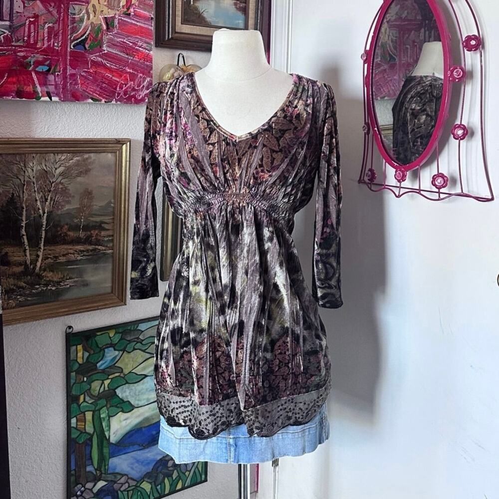 one world bohemian floral long sleeve top